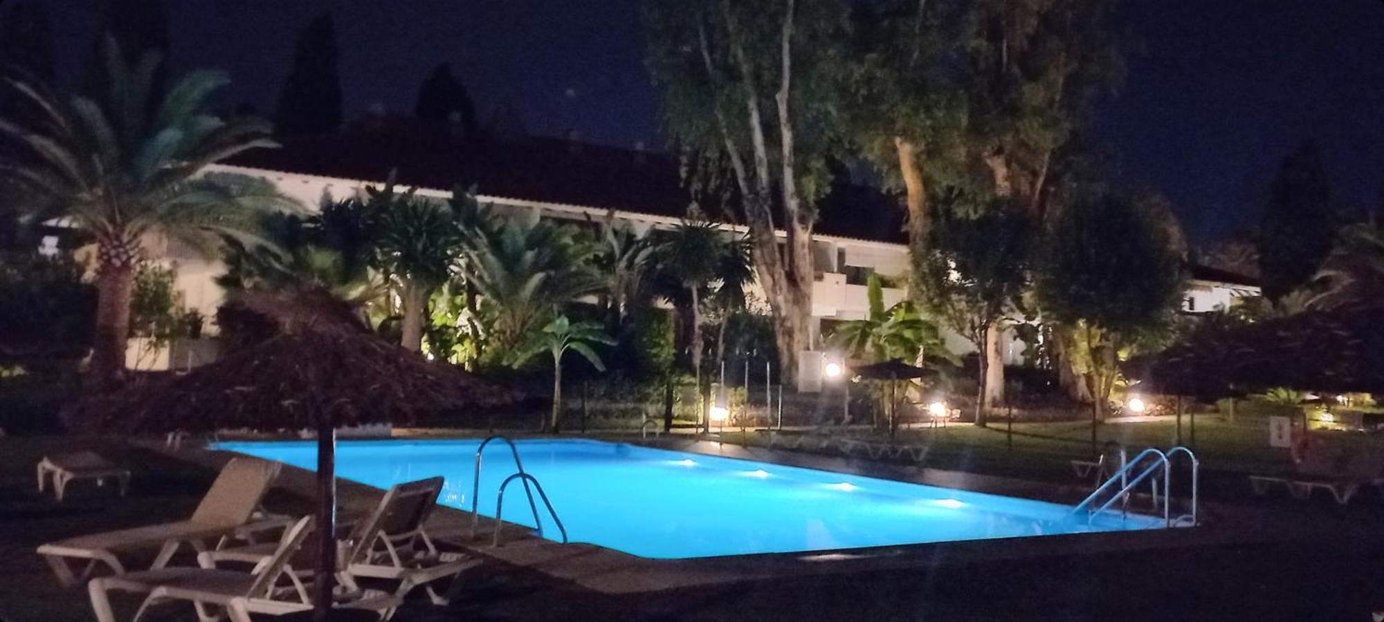 Suite Puerto Banus Con Piscina Марбелья Экстерьер фото